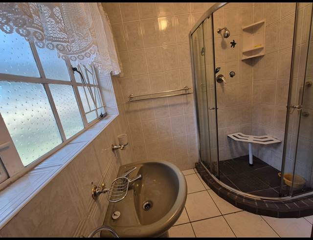 3 BEDROOM HOUSE FOR SALE IN STEELVIEW